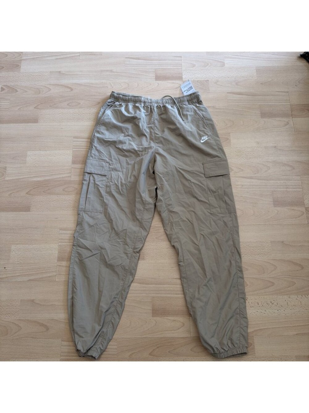 Nike Club Cargo Pants Woven Nylon Lightweight Khaki Men's HJ1990-297 Sz M